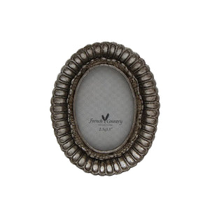 Photo Frame - Fanned Oval Pewter Finish  2.5x3.5"