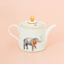 Yvonne Ellen - Elephant Teapot - 800ml