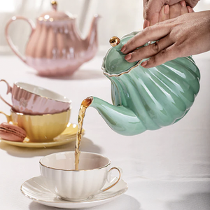 Parisienne Pearl - Marshmallow Teapot & 2 Teacup Set 950ml